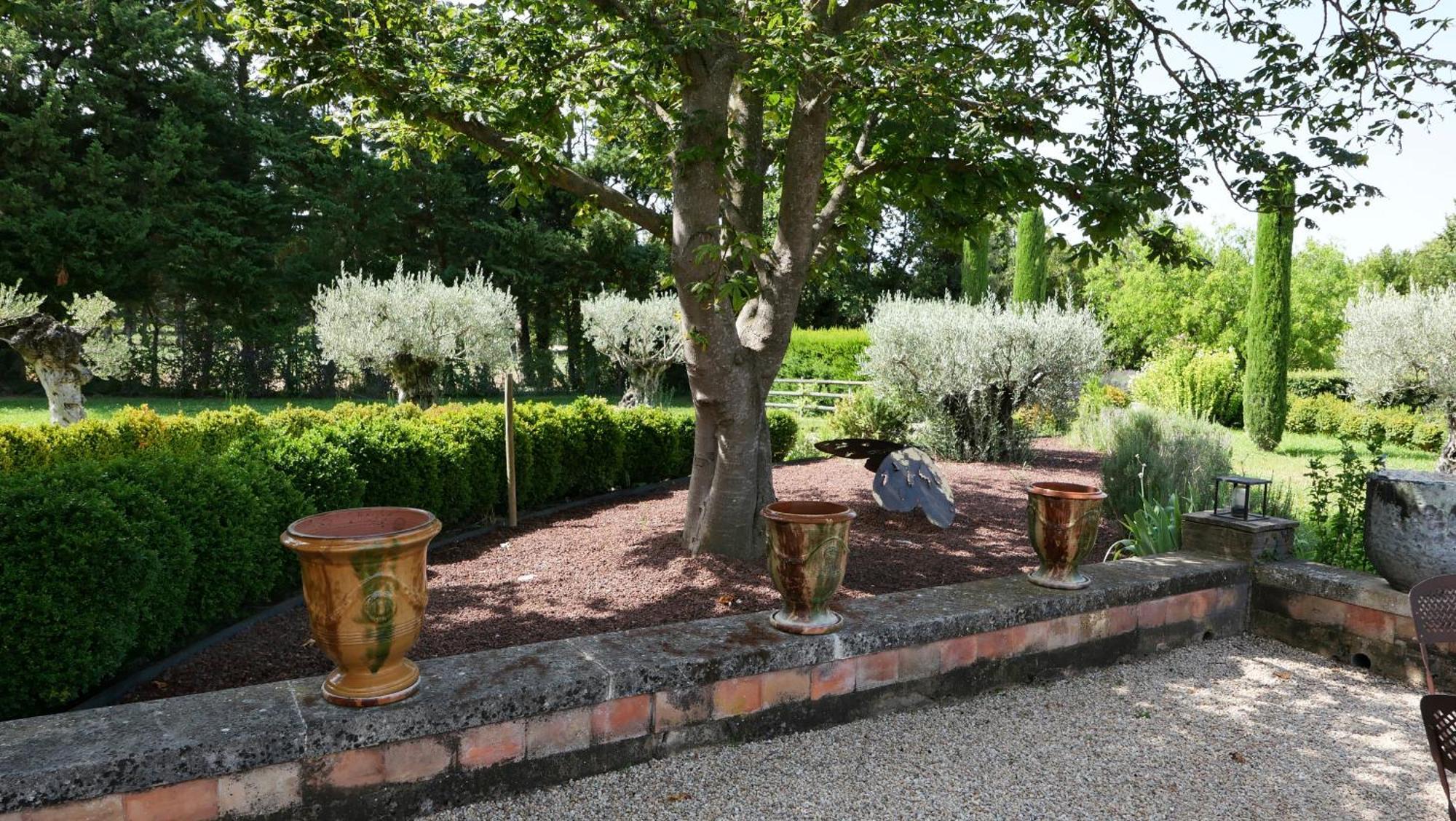 Typical Provencal Farm House Close To L'Isle Sur La Sorgue - 12 Persons Cavaillon Exteriör bild