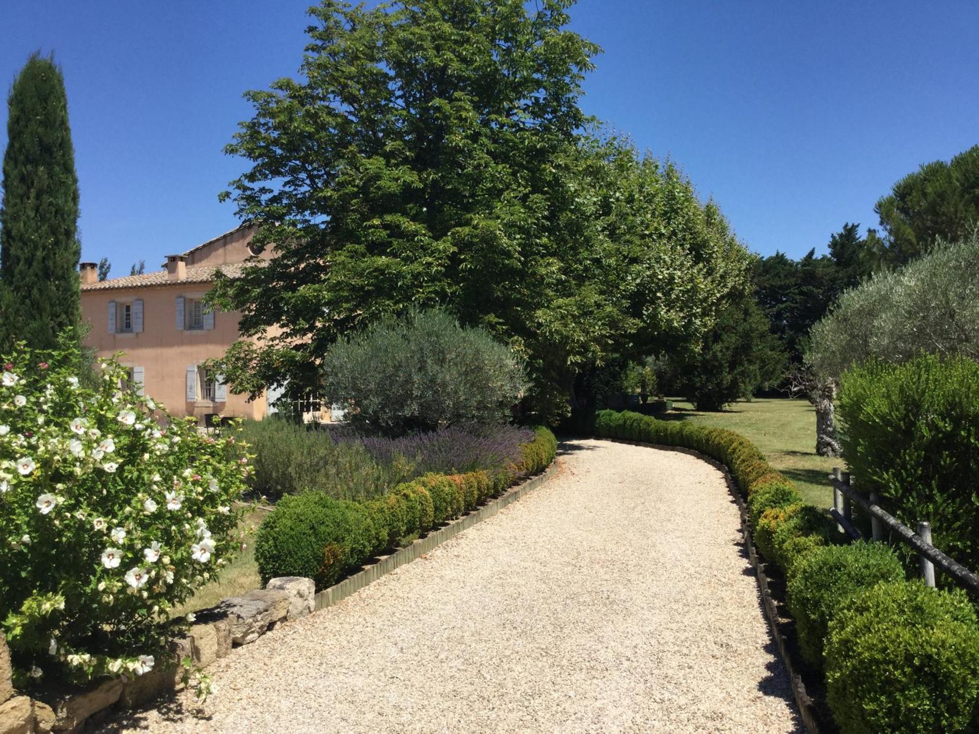 Typical Provencal Farm House Close To L'Isle Sur La Sorgue - 12 Persons Cavaillon Exteriör bild
