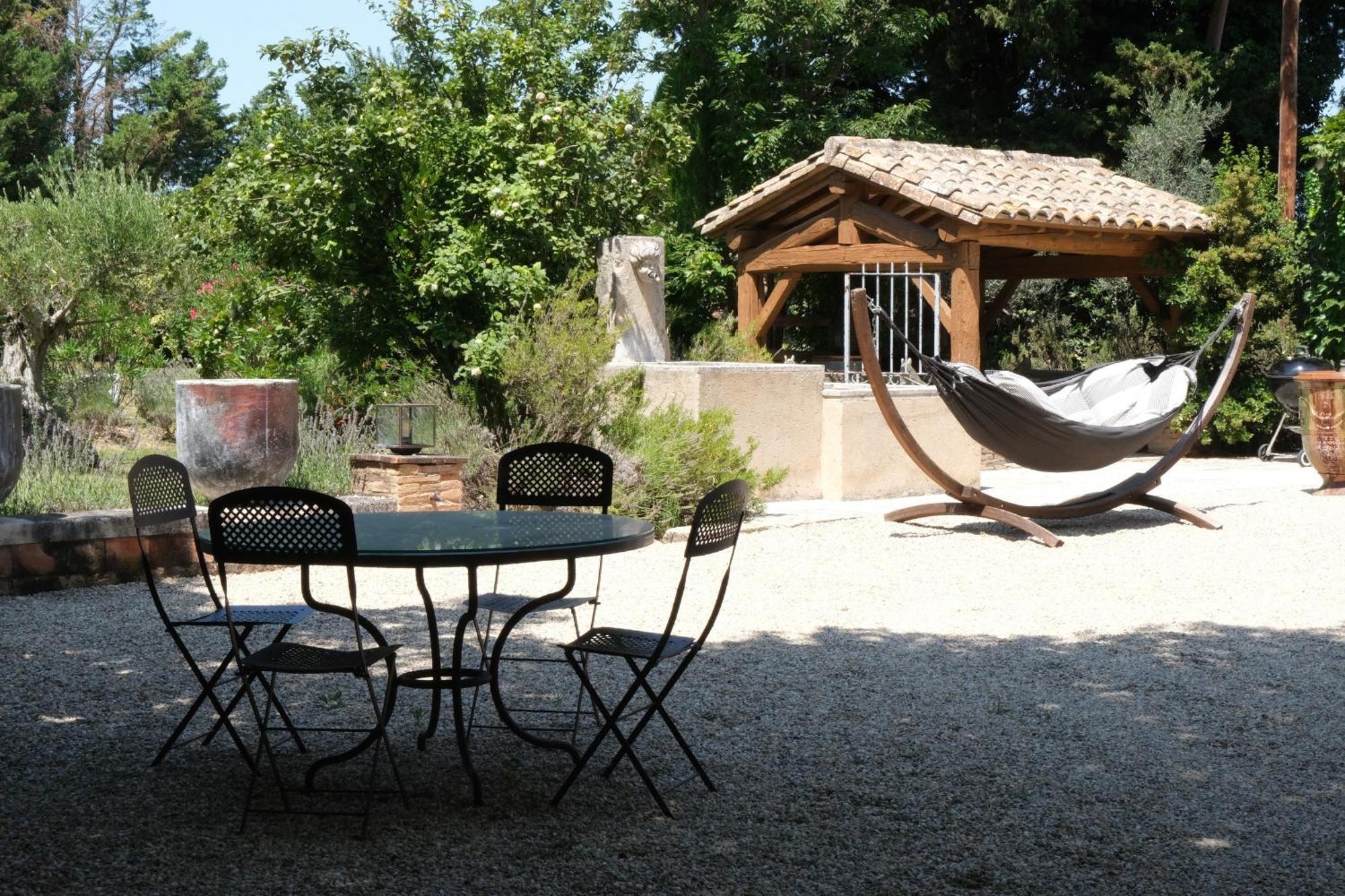 Typical Provencal Farm House Close To L'Isle Sur La Sorgue - 12 Persons Cavaillon Exteriör bild